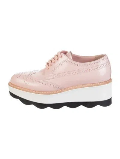 Pre-owned Prada Leather Oxfords In Pink