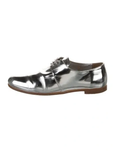 Pre-owned Prada Leather Oxfords In Silver