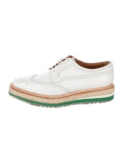 Pre-owned Prada Leather Oxfords In White