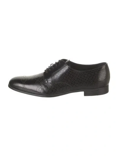 Pre-owned Prada Leather Patterned Brogues In Black
