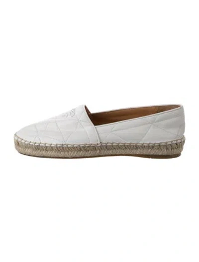 Pre-owned Prada Leather Patterned Espadrilles In White