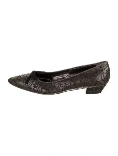 Pre-owned Prada Leather Patterned Flats In Brown