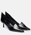 Prada Black Leather Pumps In Black