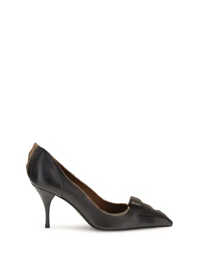 PRADA LEATHER PUMPS