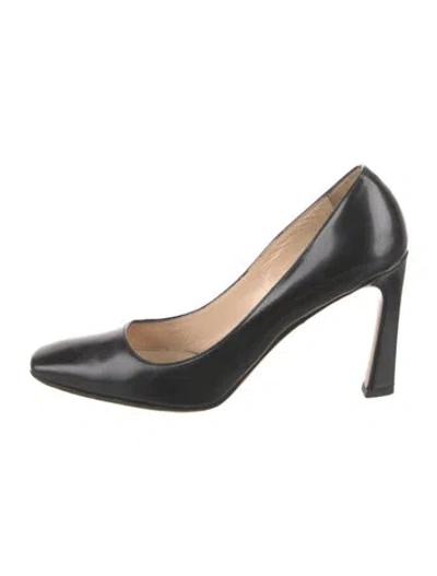 Pre-owned Prada Leather Pumps In Black