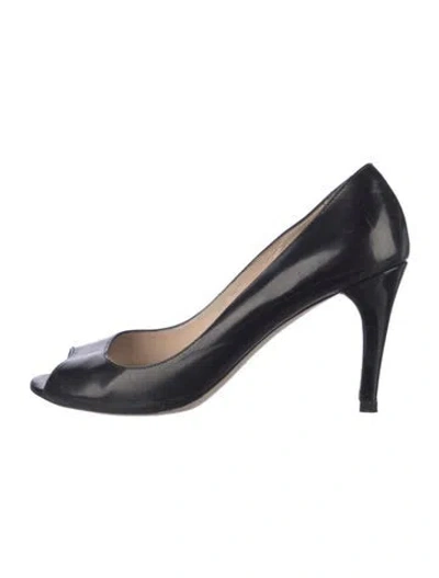 Pre-owned Prada Leather Pumps In Black