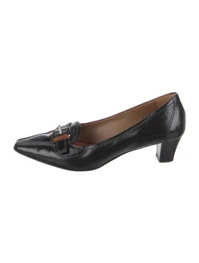 Pre-owned Prada Leather Pumps In Black