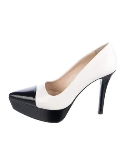 Pre-owned Prada Leather Pumps In Black