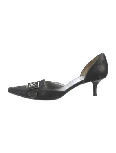 Pre-owned Prada Leather Pumps In Black