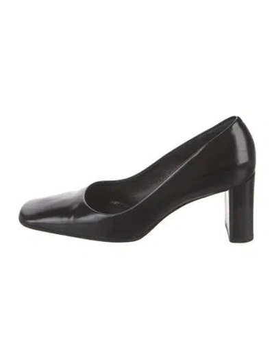 Pre-owned Prada Leather Pumps In Black