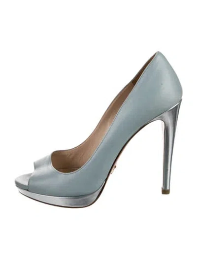 Pre-owned Prada Leather Pumps In Blue