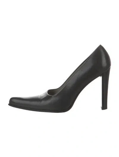 Pre-owned Prada Leather Pumps In Gray