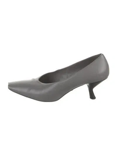Pre-owned Prada Leather Pumps In Gray