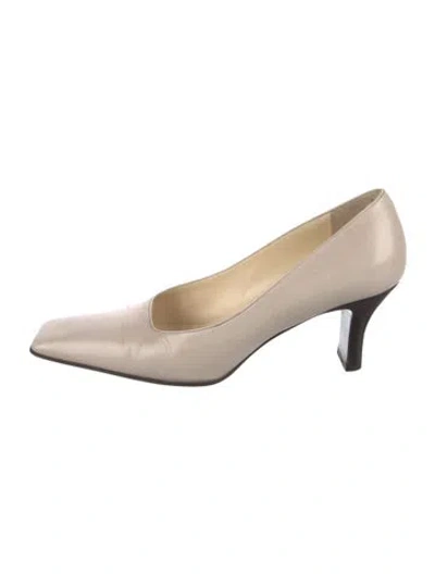 Pre-owned Prada Leather Pumps In Neutrals