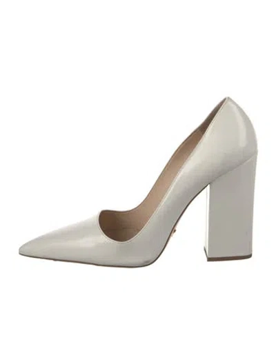 Pre-owned Prada Leather Pumps In White