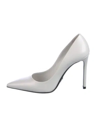Pre-owned Prada Leather Pumps In White