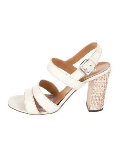 Pre-owned Prada Leather Pumps In White