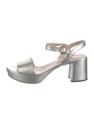 Pre-owned Prada Leather Sandals