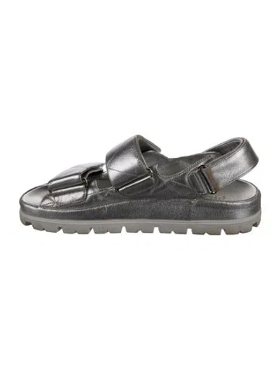 Pre-owned Prada Leather Sandals
