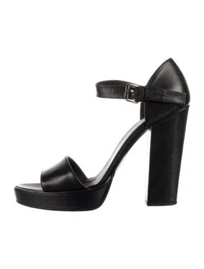 Pre-owned Prada Leather Sandals In Green
