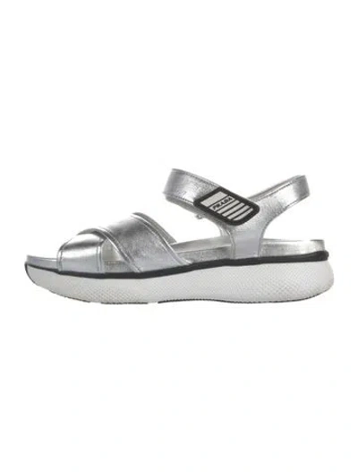 Pre-owned Prada Leather Sandals In Metallic/silver