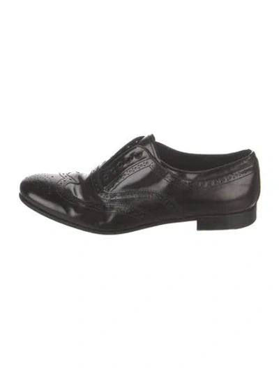 Pre-owned Prada Leather Scalloped Accent Oxfords In Black