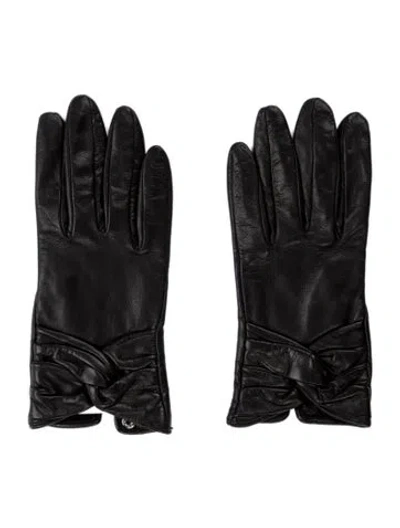 Pre-owned Prada Leather Short Gloves In Black