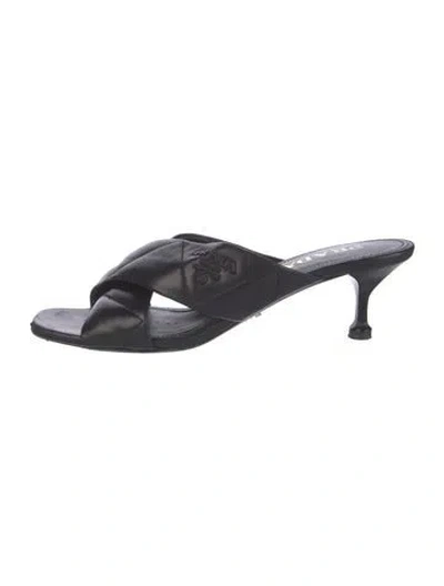Pre-owned Prada Leather Slides In Black