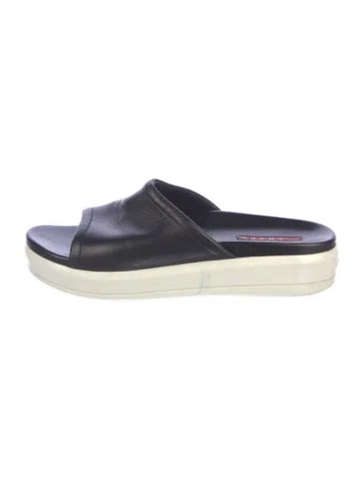 Pre-owned Prada Leather Slides In Black