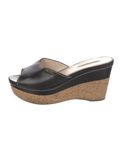Pre-owned Prada Leather Slides In Black