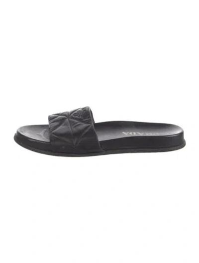 Pre-owned Prada Leather Slides In Black
