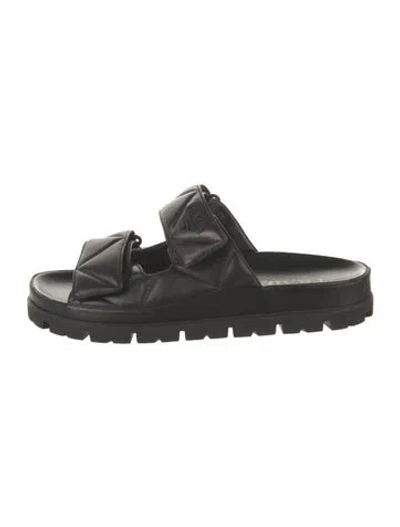 Pre-owned Prada Leather Slides In Black