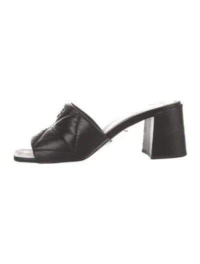 Pre-owned Prada Leather Slides In Black