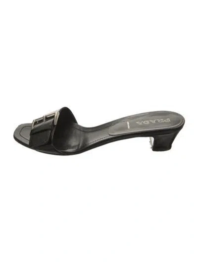 Pre-owned Prada Leather Slides In Black
