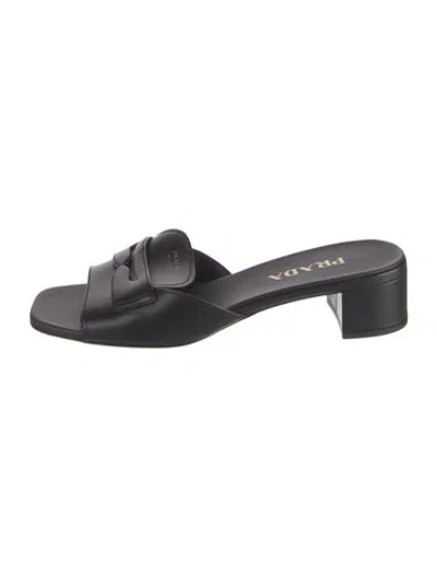 Pre-owned Prada Leather Slides In Black