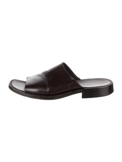 Pre-owned Prada Leather Slides In Brown