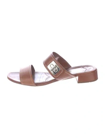 Pre-owned Prada Leather Slides In Pink