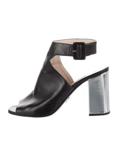 Pre-owned Prada Leather Slingback Pumps In Black