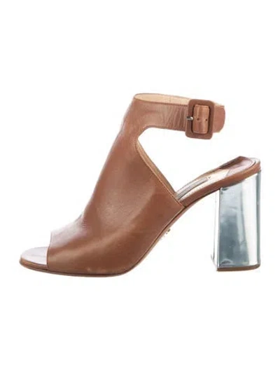 Pre-owned Prada Leather Slingback Pumps In Brown