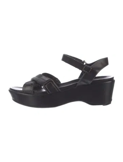 Pre-owned Prada Leather Slingback Sandals In Black