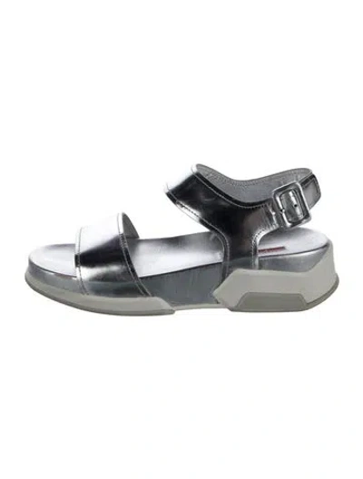 Pre-owned Prada Leather Slingback Sandals In Silver