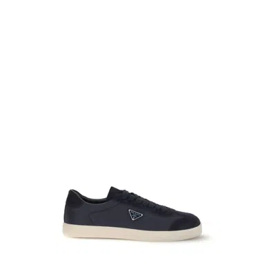 Prada Round-toe Low-top Casual Shoes In Blue