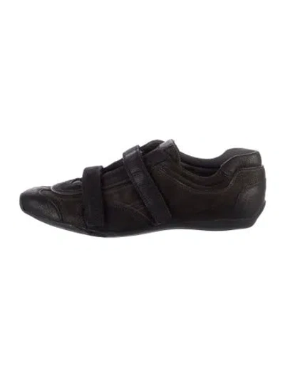 Pre-owned Prada Leather Sneakers In Black