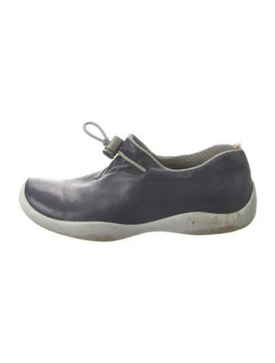Pre-owned Prada Leather Sneakers In Blue