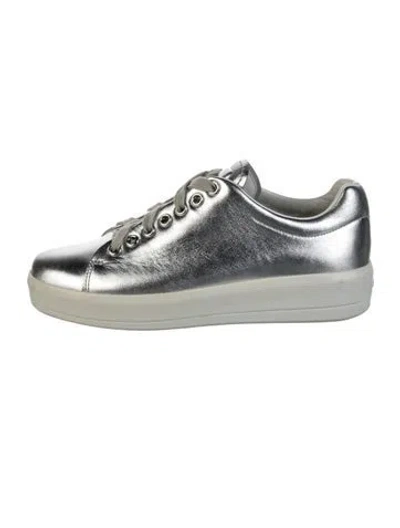 Pre-owned Prada Leather Sneakers In Silver