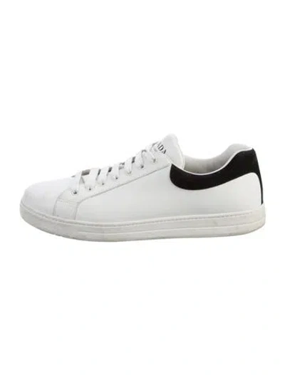 Pre-owned Prada Leather Sneakers In White