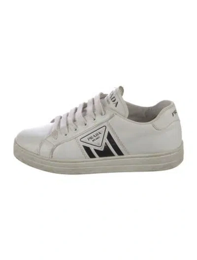 Pre-owned Prada Leather Sneakers In White