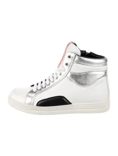 Pre-owned Prada Leather Sneakers In White
