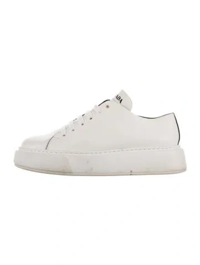 Pre-owned Prada Leather Sneakers In White