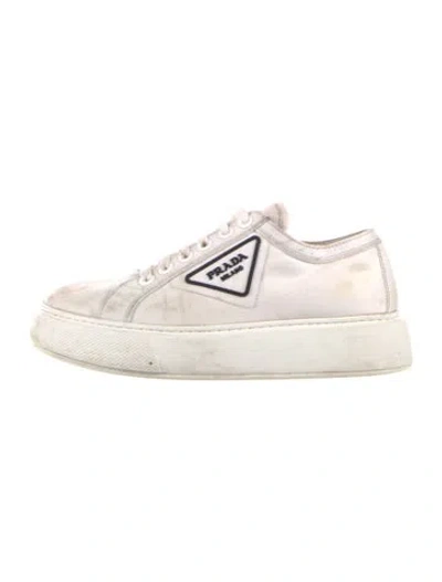 Pre-owned Prada Leather Sneakers In White